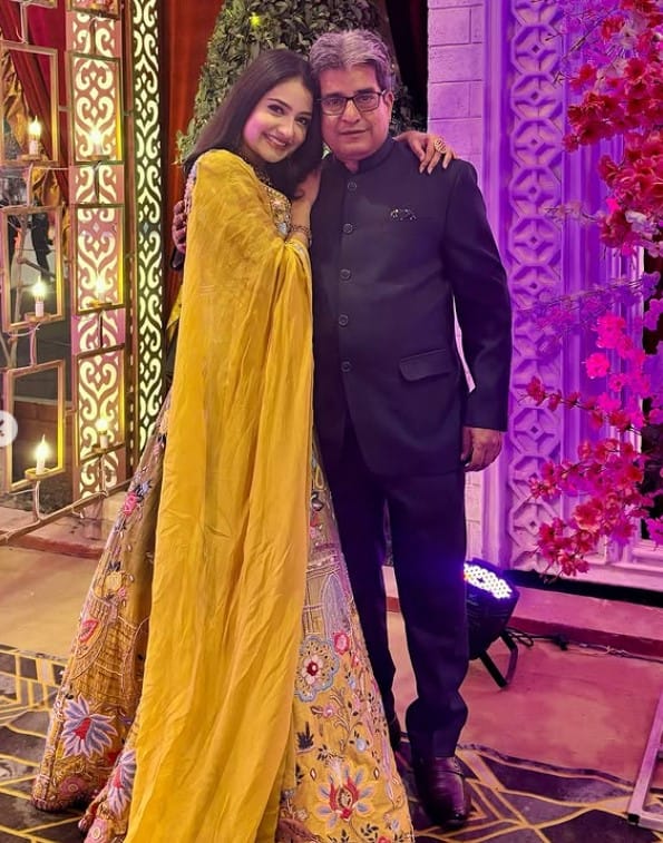 Akshita Mudgal with her dad