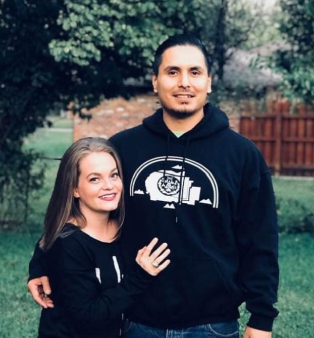 Che Jim with his wife