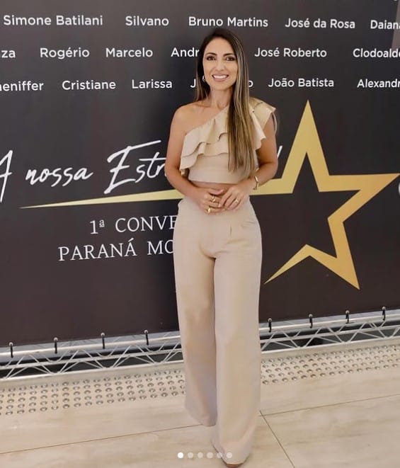 Cinthia Zanuni height