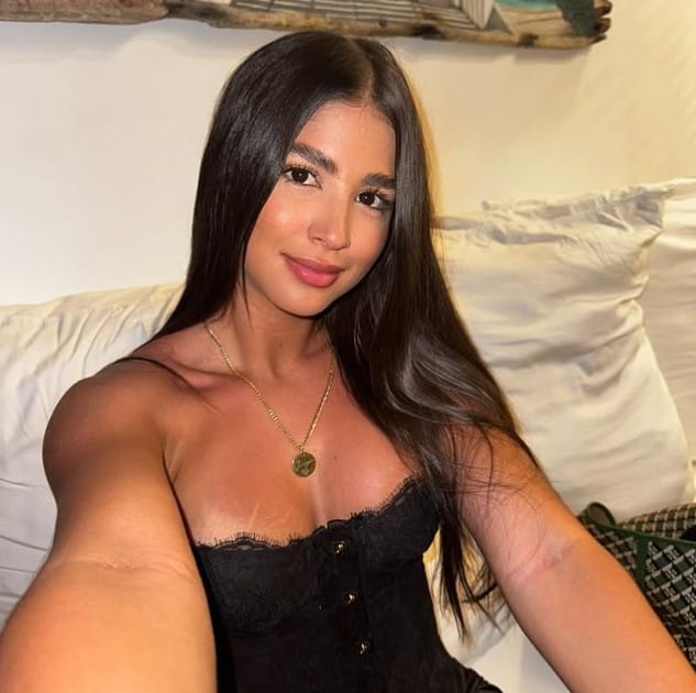 Gemeli Esmeralda bio