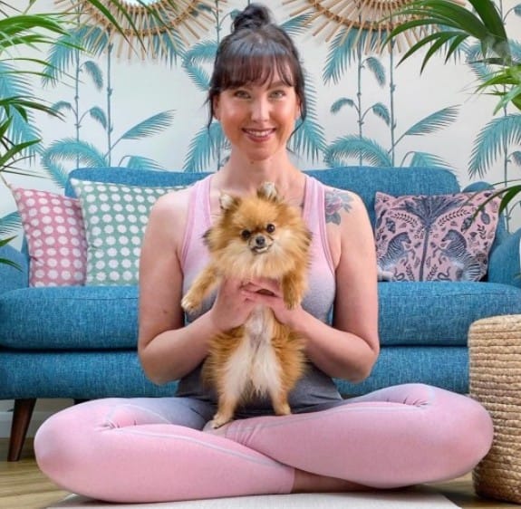Homewithhelenandco bio