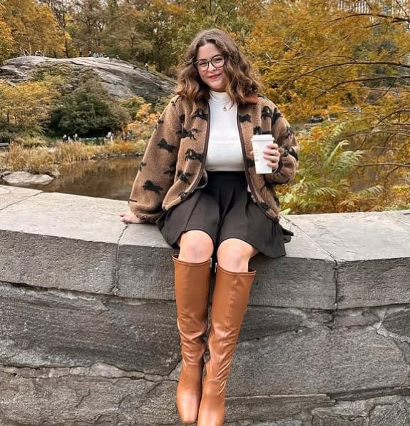 Noelle Downing bio