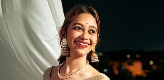 Shramona Poddar