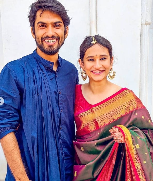 Yashaswini Dayama with her boyfriend