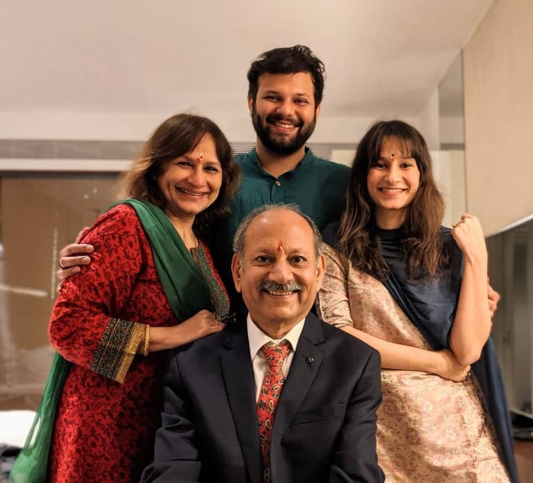 Yashaswini Dayama with her parents and brother