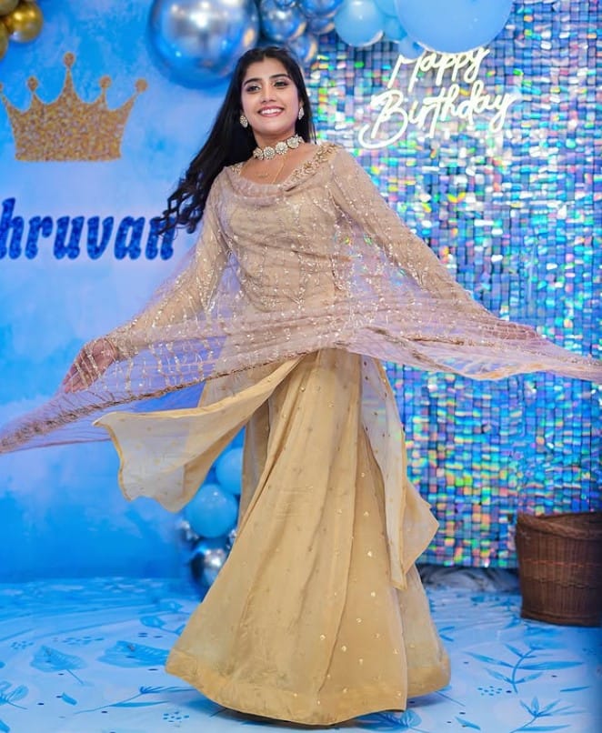Abinavya Deepak height