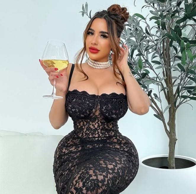 Debbie Varela age