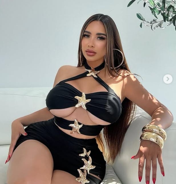 Debbie Varela bio