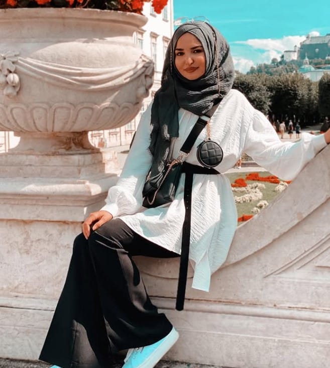 Ebru Sootds bio