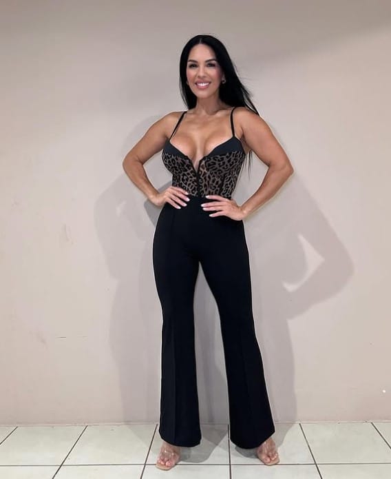 Marcela Negrina height