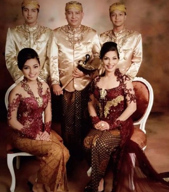 Soraya Haque with her husband Ekki Soekarno and children