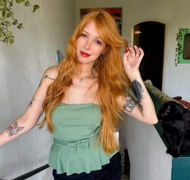 Andressa Carina age