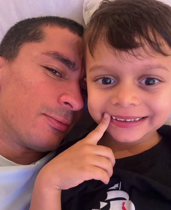 Renan Machado with his son