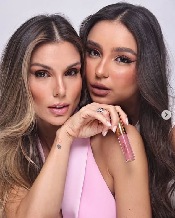 Sabrina Viana with her mom