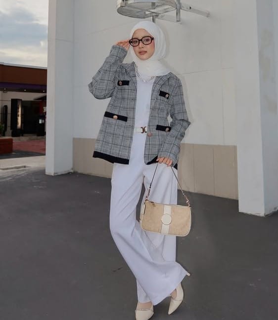 Syaza Yusof height