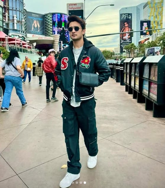 Ashish Bisht height