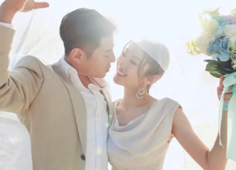 Jan Tse with her husband