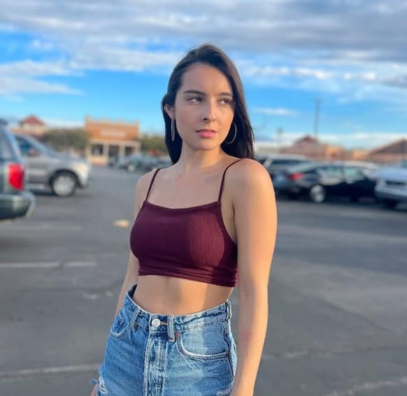 Karyme Hernandez bio