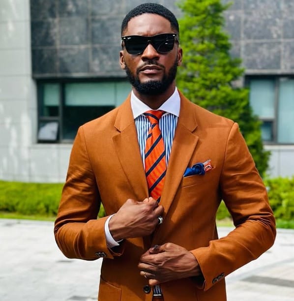 Sam Okyere bio