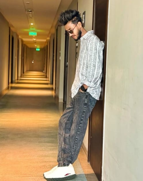 Aaryan Kelvin height