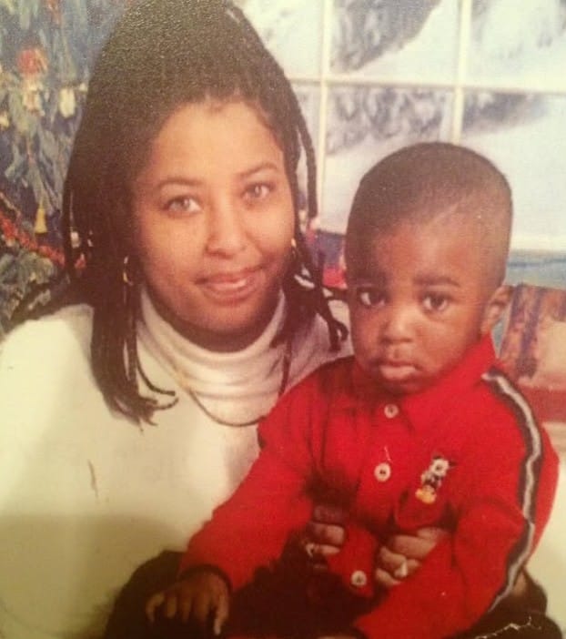 Master Kato's childhood image with his mom