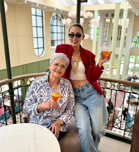 Vicki Jett with her mom