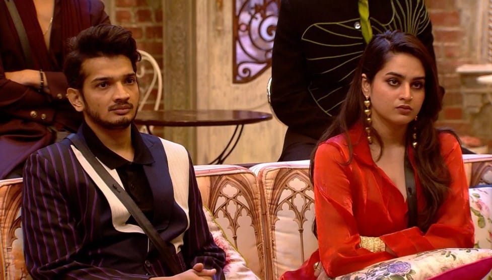 Ayesha Khan with Munawar Faruqui