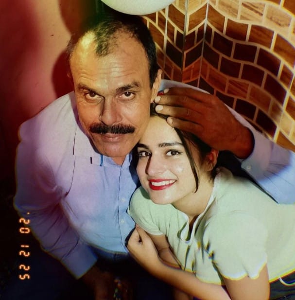 Ayesha Khan with her dad