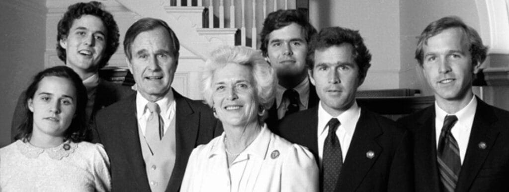 Barbara Bush with her husband George H. W. Bush and kids