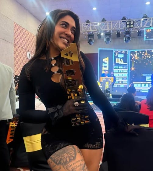 Hritu Zee award
