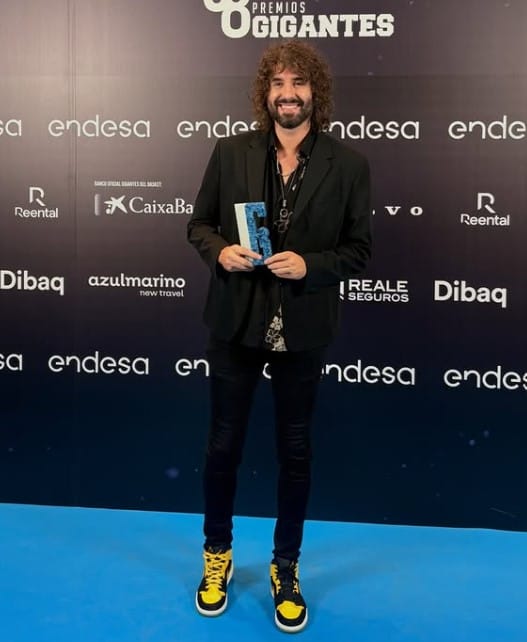 Mikel Izal height