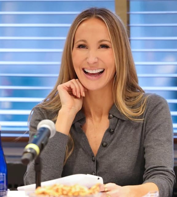 Nikki Glaser bio