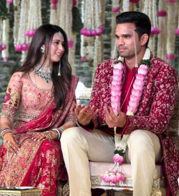 Saaniya Chandok and Arjun Tendulkar on their wedding day