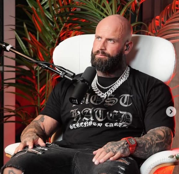 Wes Watson age