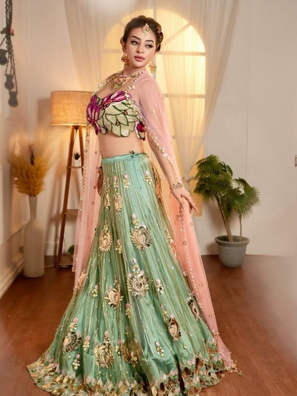 Ankita Dave height