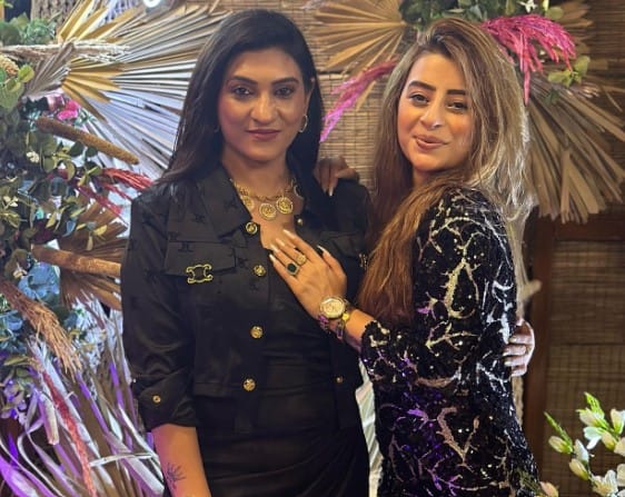 Ankita Dave with her mom