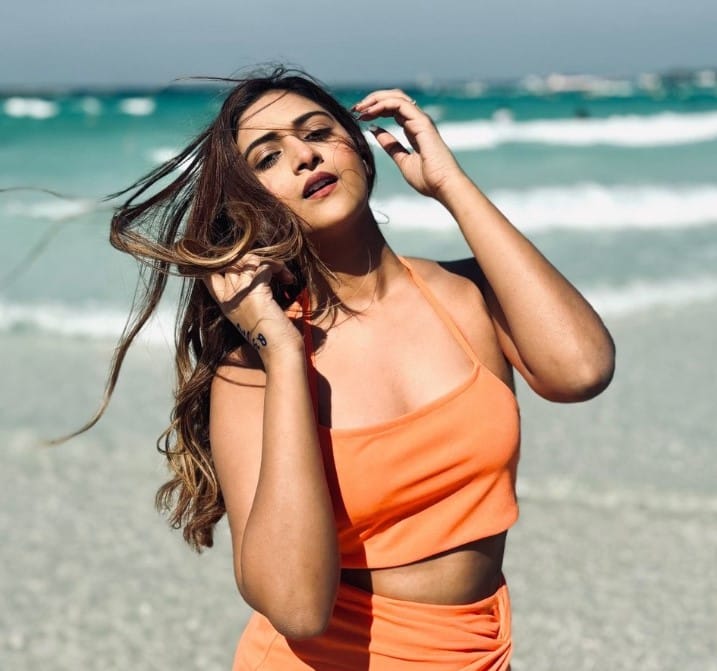 Rashika Dobriyal bio