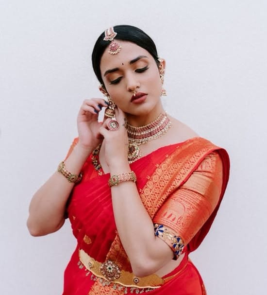 Shreya Vishakant age