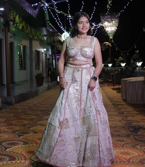 Swati Rojha height