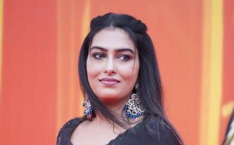 Vandhana Michael