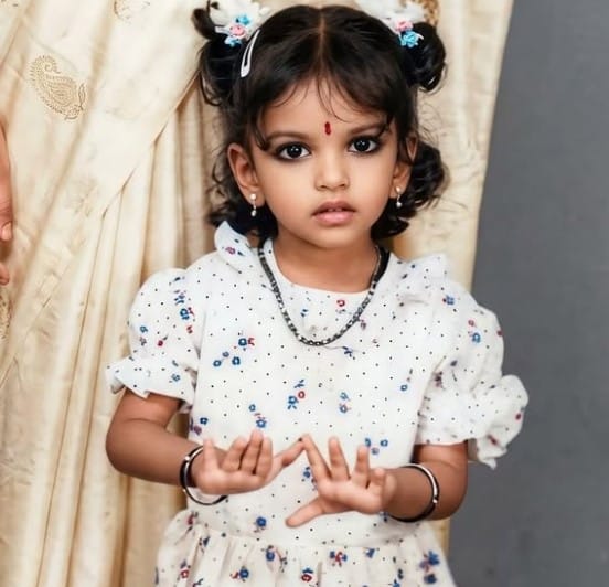 Vandhana Michael's childhood image